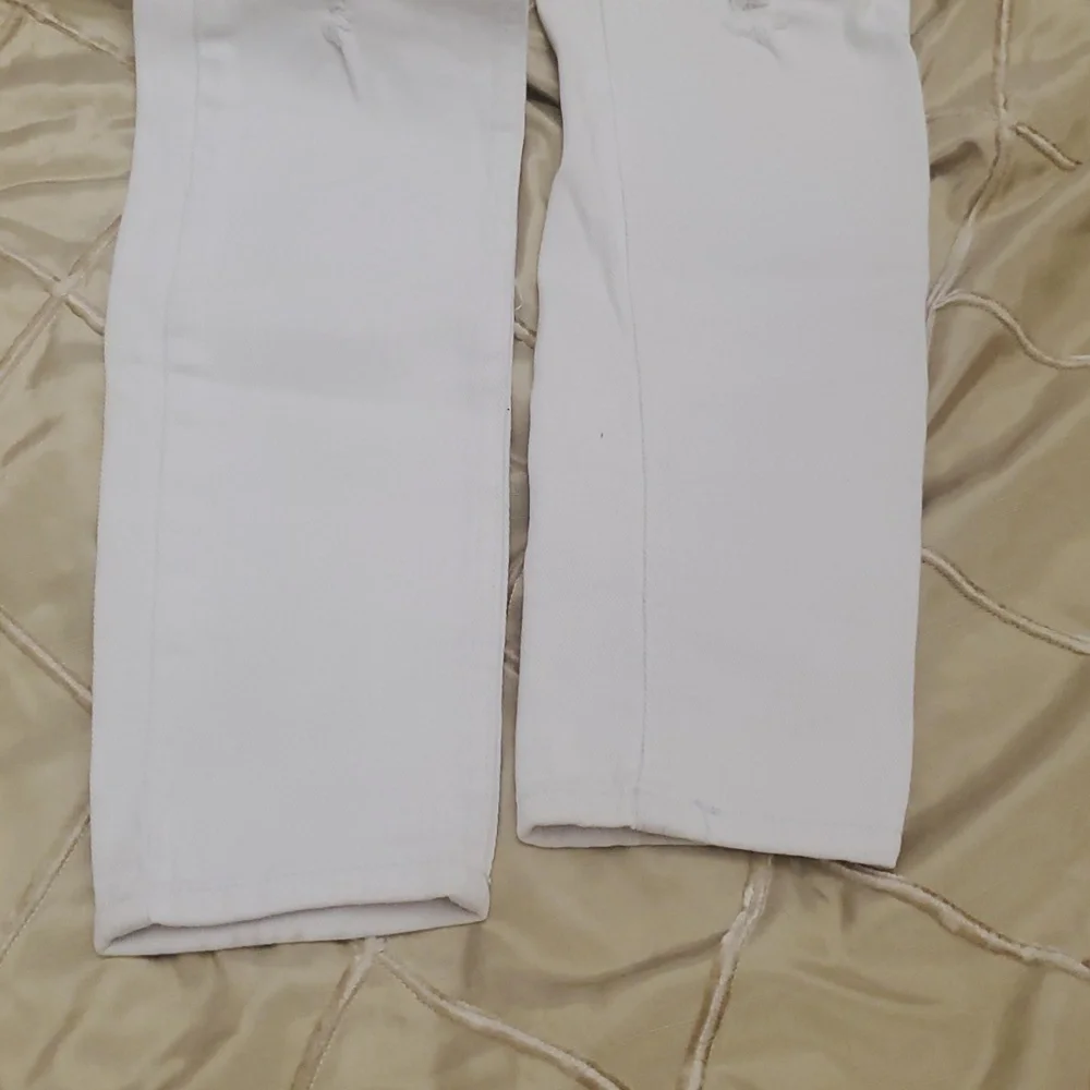 Max Rave White Jeans - Picture 3 of 4